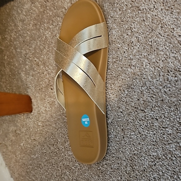 Reef Women's Cushion Spring Bloom Slide Sandal - Picture 4 of 10